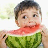 头像情侣儿童吃瓜,头像情侣儿童欢乐吃瓜记