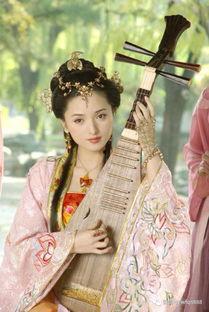 陈圆圆吃瓜,揭秘古代宫廷的娱乐生活